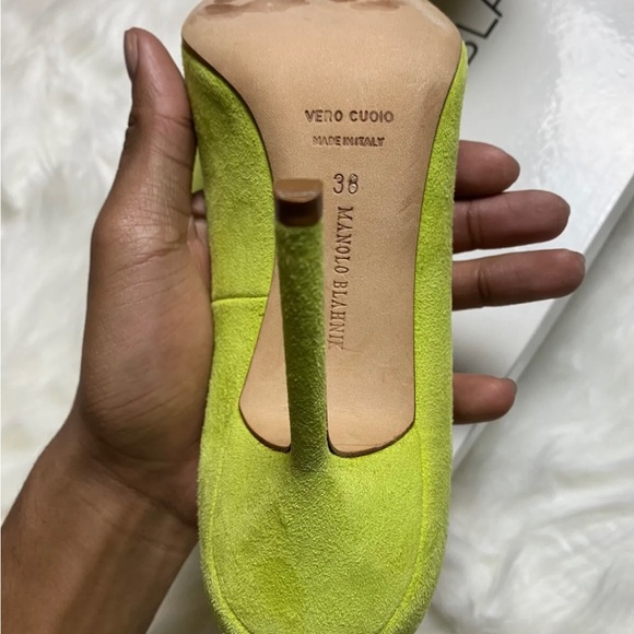 Manolo Blahnik BB 105 green suede heels pumps 38 - Picture 6 of 6
